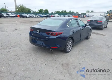 2022 Mazda Mazda3 Select z USA, uszkodzony, nr VIN 3MZBPABL8NM301151